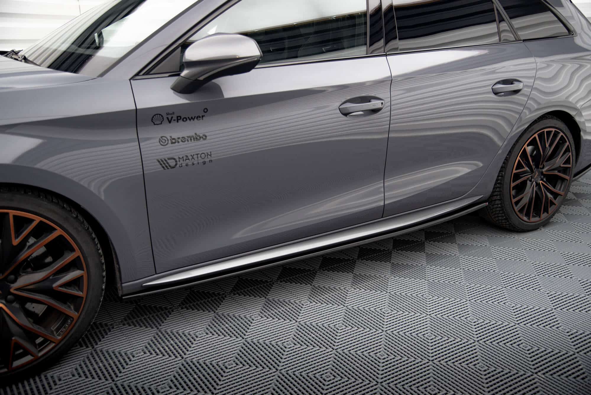 Side Skirts Diffusers Cupra Leon Aero Mk1 - immagine 2