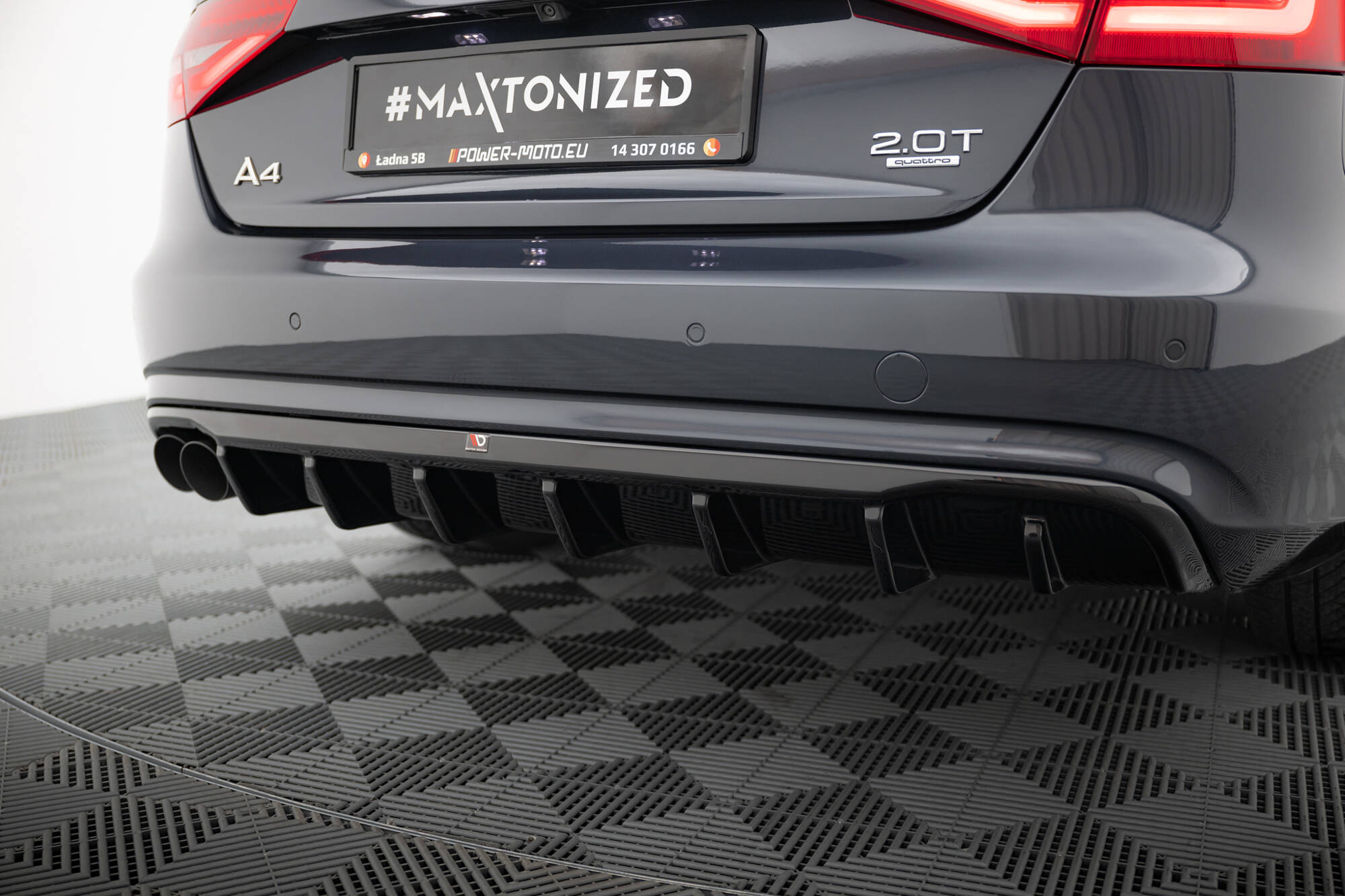 Valence Rear Rear Valance Audi A4 B8 Facelift (Single side dual exhaust version ...