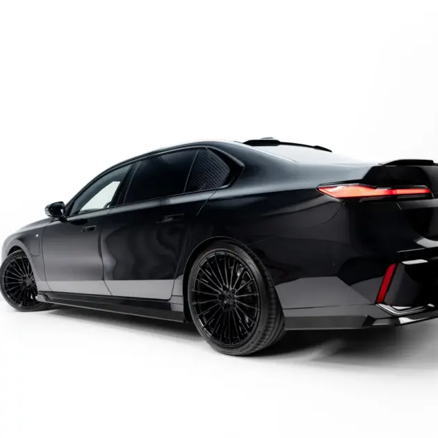 Prepreg Carbon Fiber Side Skirts suitable for BMW 7 M-Pack / M760e / i7 M-Pack G70