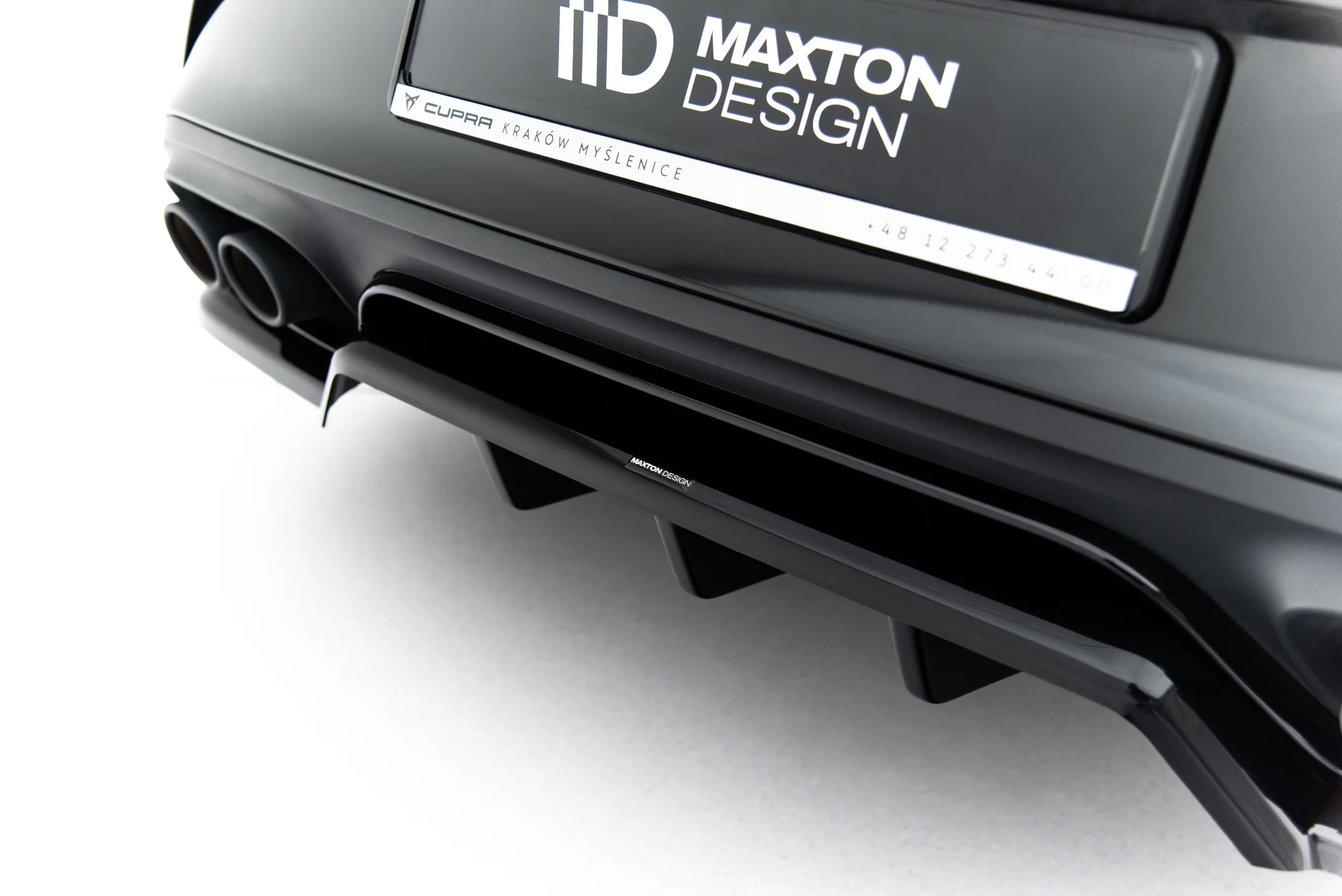 Rear Splitter (with vertical bars) V.1 suitable for Cupra Leon Hatchback Mk1 Facelift - immagine 4