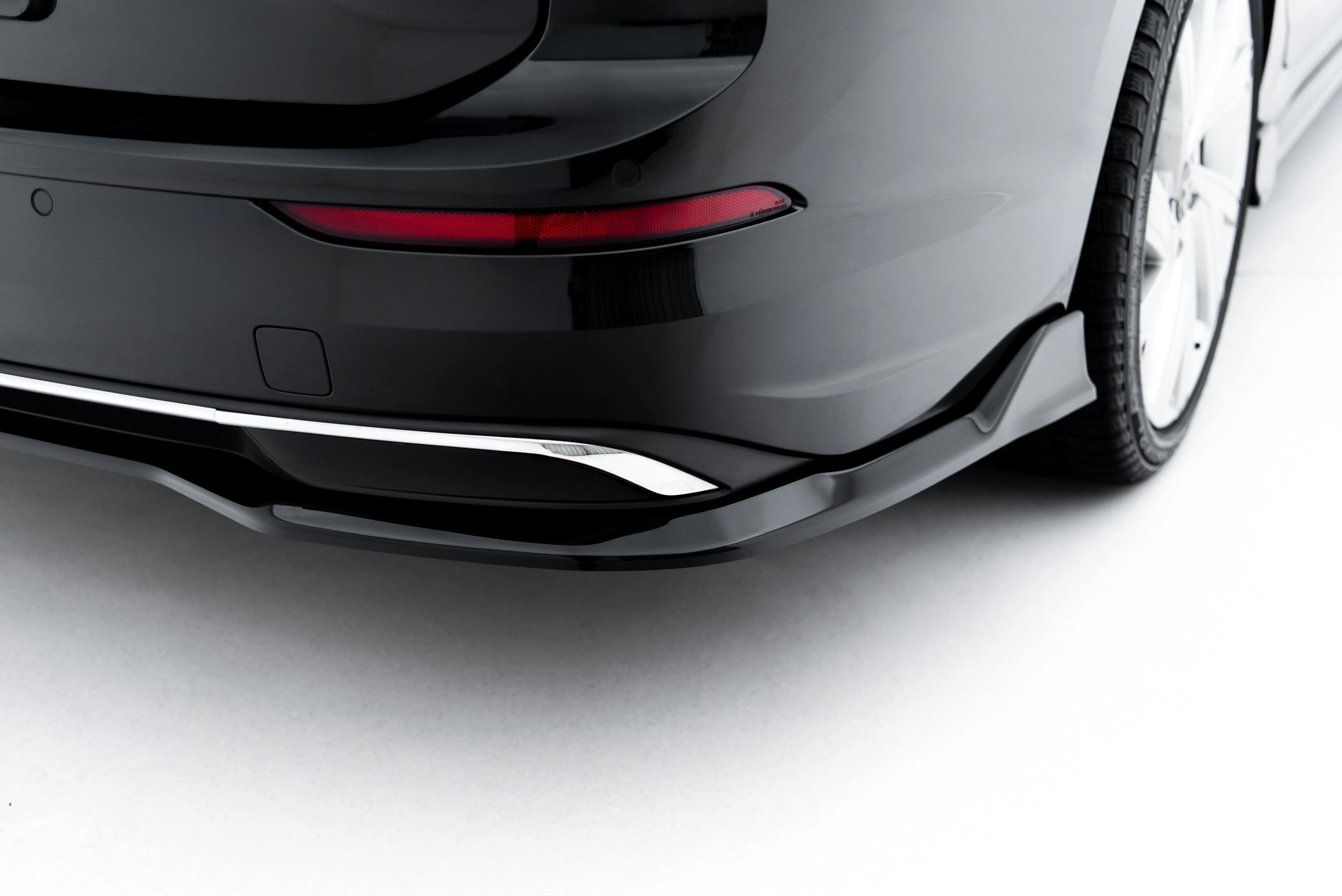 Set of Splitters suitable for Volkswagen Golf Variant Mk8 Facelift - immagine 13