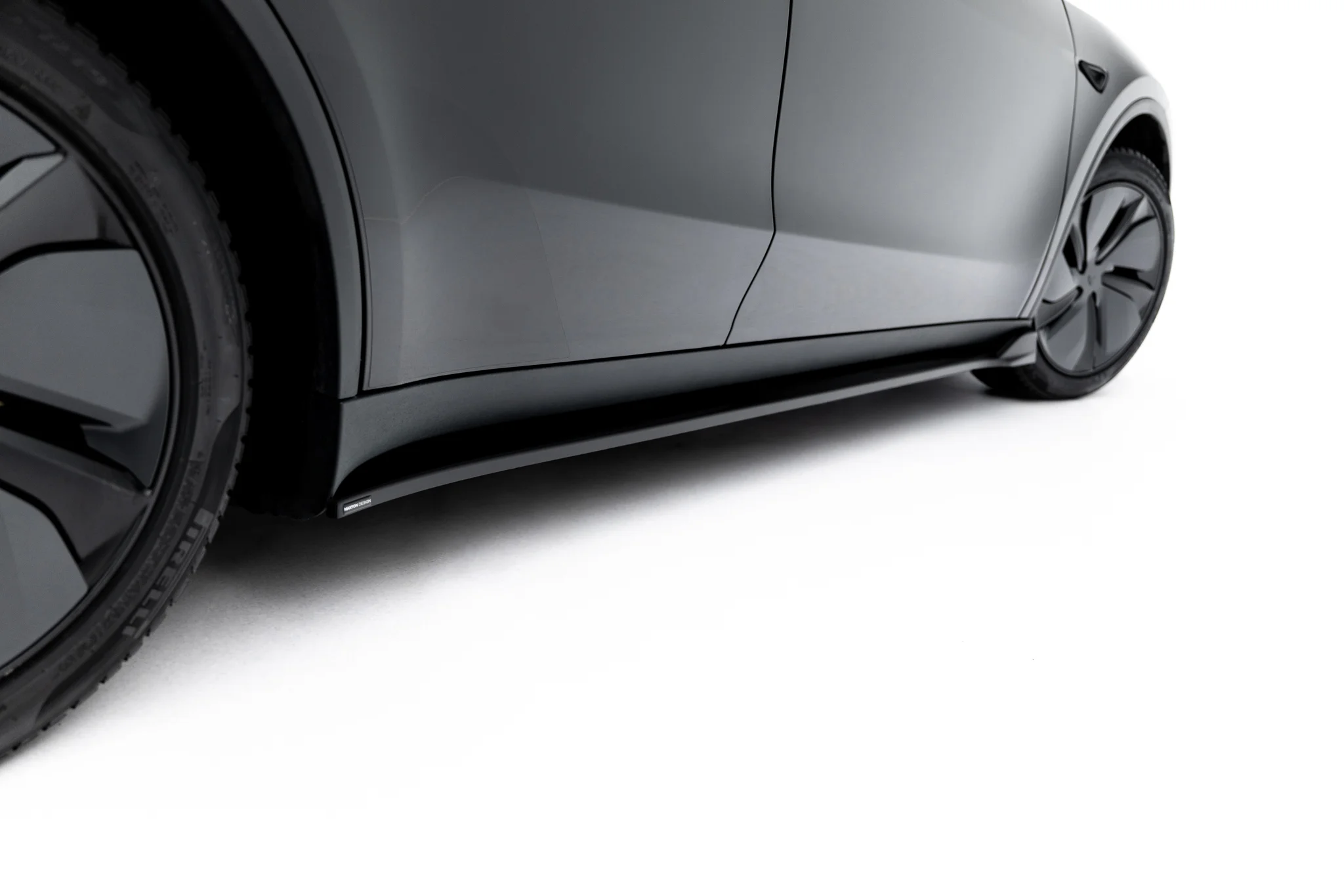Side Skirts Diffusers suitable for Tesla Model Y Premium Mk1 Facelift - immagine 4