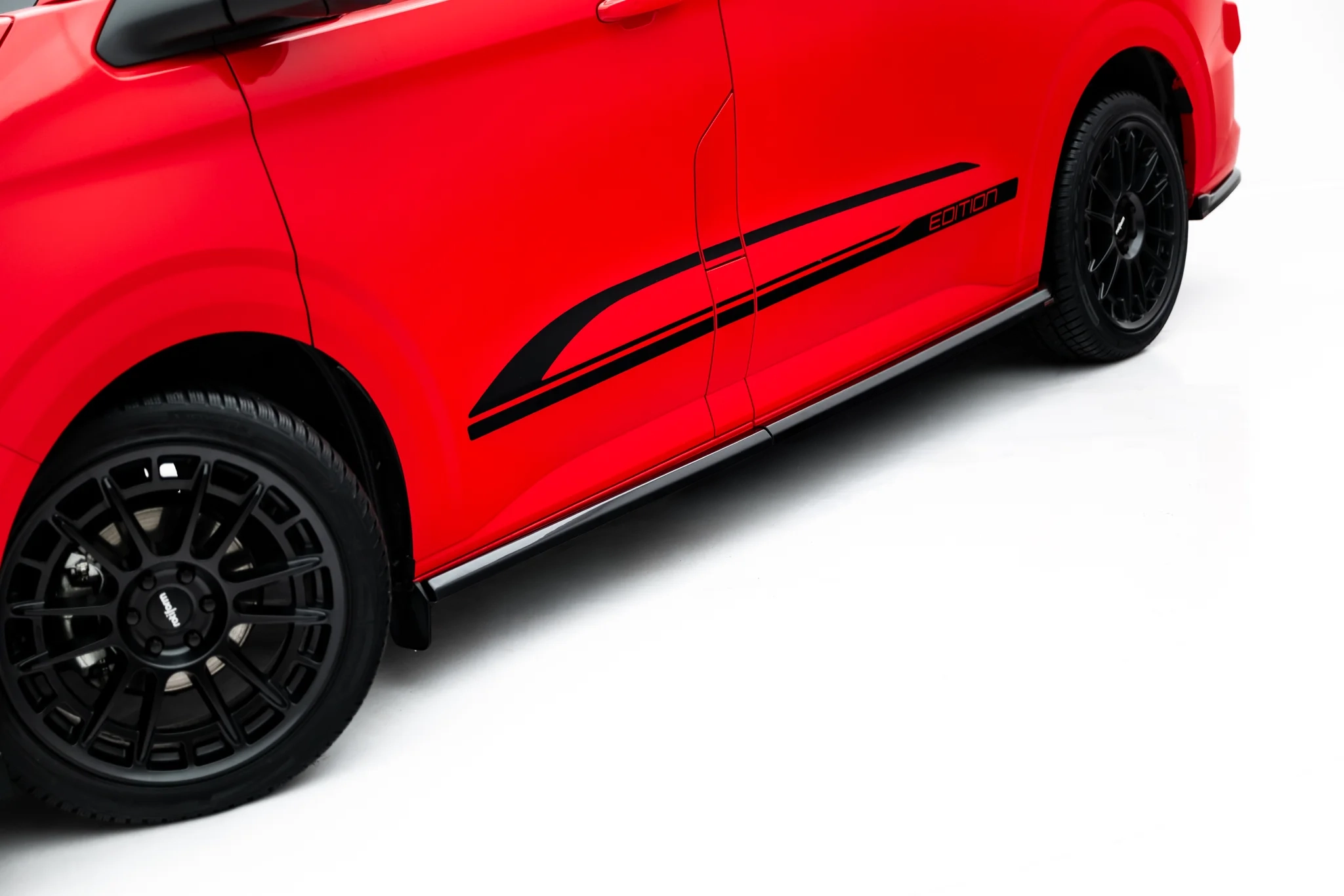 Side Skirts Diffusers suitable for Volkswagen Transporter L1 T7 - immagine 3
