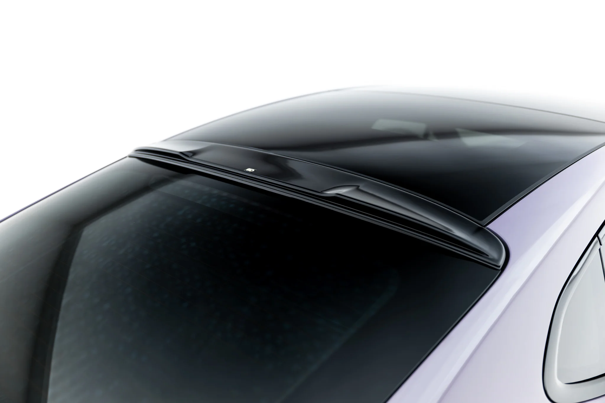 The extension of the rear window suitable for Porsche Panamera 4 / 4S E-Hybrid / 4 E-Hybrid 972